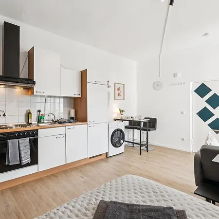 2 Schlafplaetze - Zentral, Ruhig, Wlan, Terrasse 아파트 *