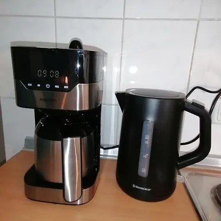 아파트 2 Schlafplaetze - Zentral, Ruhig, Wlan, Terrasse