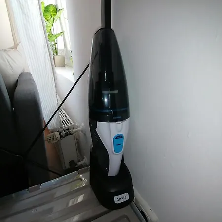 아파트 2 Schlafplaetze - Zentral, Ruhig, Wlan, Terrasse *