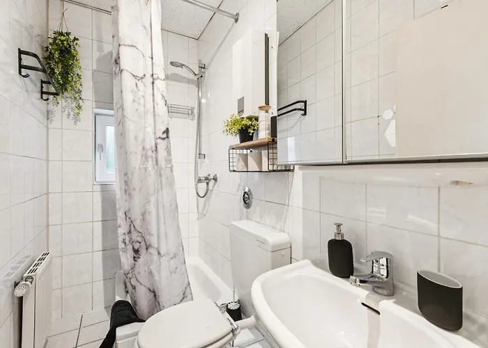 2 Schlafplätze - Zentral, Ruhig, Wlan, Terrasse Apartment